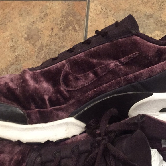 Nike crushes velvet air purple sneaker force 1 - Picture 2 of 7